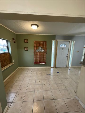 624 Rosedale Street, La Marque, TX 77568