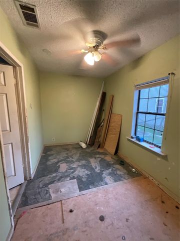 624 Rosedale Street, La Marque, TX 77568
