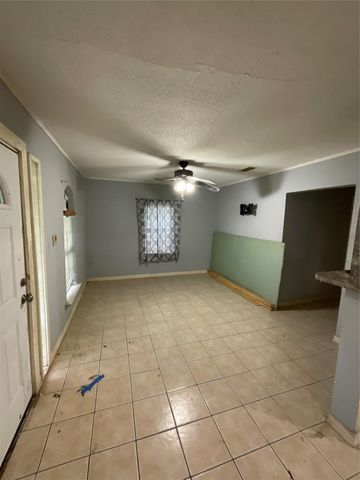 624 Rosedale Street, La Marque, TX 77568