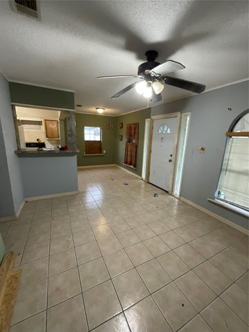 624 Rosedale Street, La Marque, TX 77568