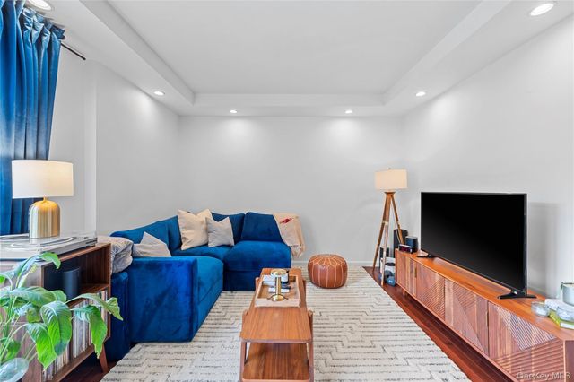 142-15 26th Avenue 4H, Flushing, NY 11354