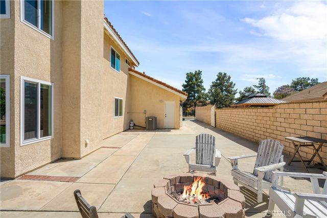282 Port Royal, Riverside, CA 92506