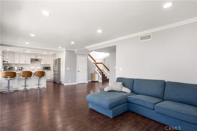 282 Port Royal, Riverside, CA 92506