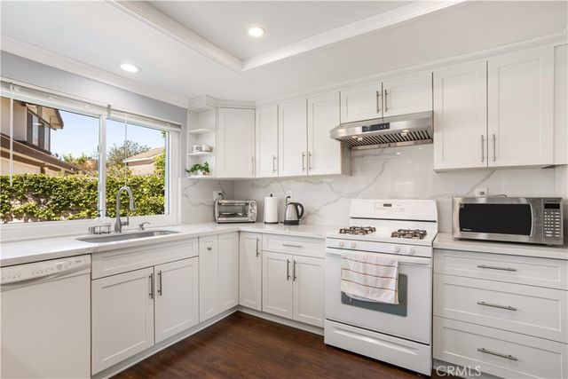 282 Port Royal, Riverside, CA 92506