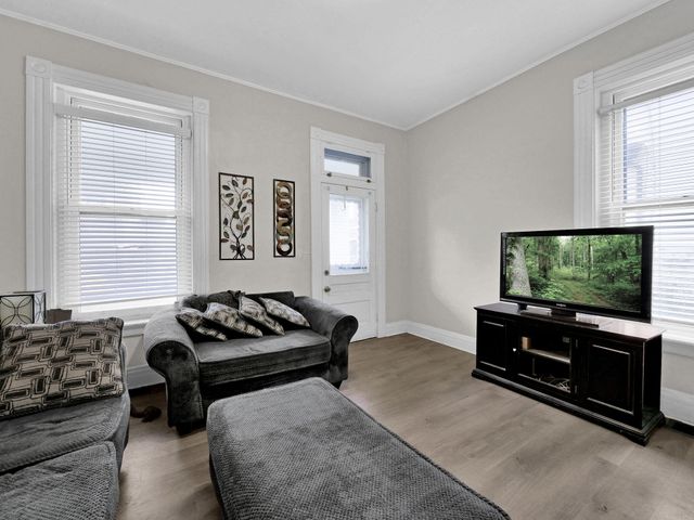 219 W 19th Street, Covington, KY 41014