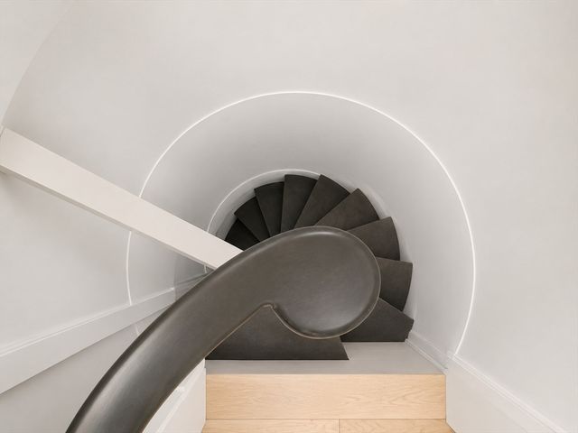 9 Woodward Park St 1, Boston, MA 02125