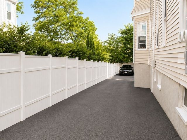 9 Woodward Park St 1, Boston, MA 02125