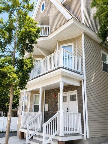 9 Woodward Park St 1, Boston, MA 02125