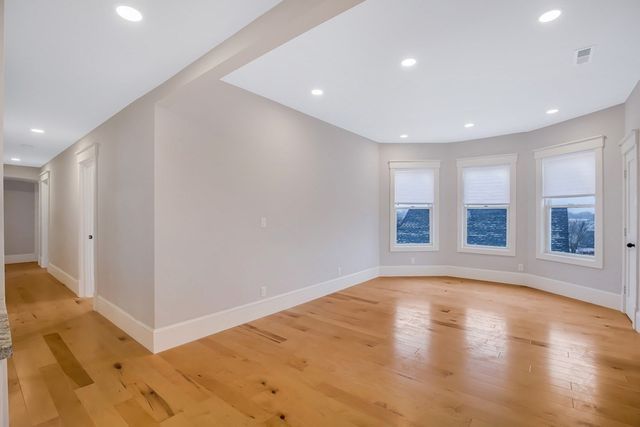 9 Woodward Park St 1, Boston, MA 02125