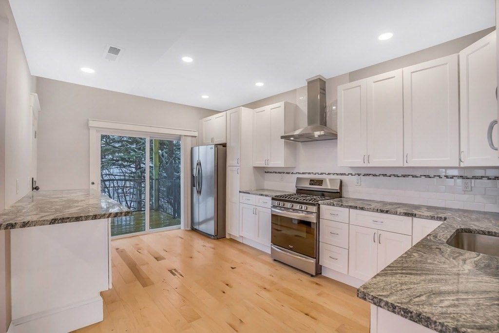 9 Woodward Park St 1, Boston, MA 02125