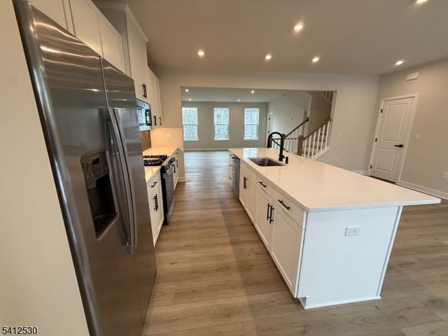 4 Lafayette Ln, Montville Twp., NJ 07082