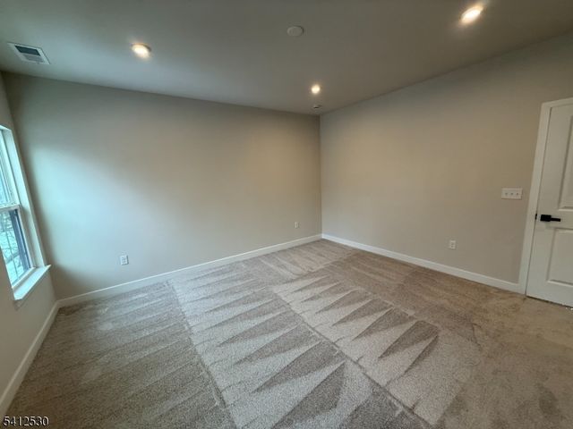 4 Lafayette Ln, Montville Twp., NJ 07082