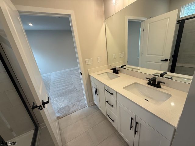 4 Lafayette Ln, Montville Twp., NJ 07082