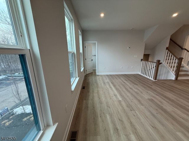 4 Lafayette Ln, Montville Twp., NJ 07082