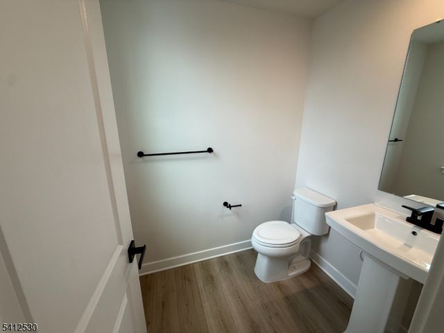 4 Lafayette Ln, Montville Twp., NJ 07082