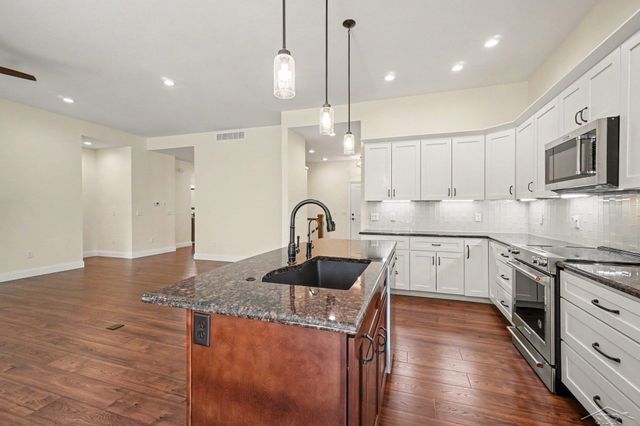 5409 Greenridge Drive, Midland, MI 48640