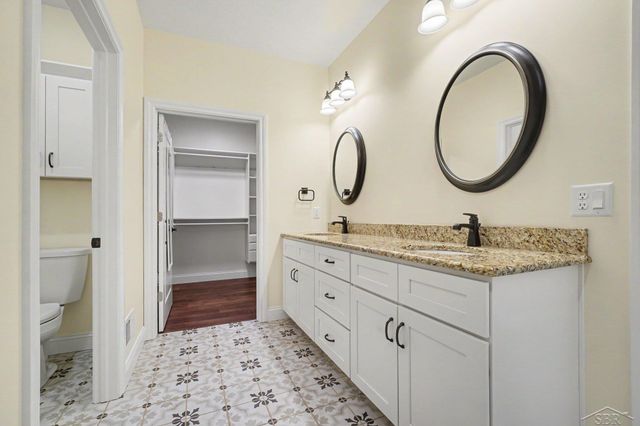 5409 Greenridge Drive, Midland, MI 48640
