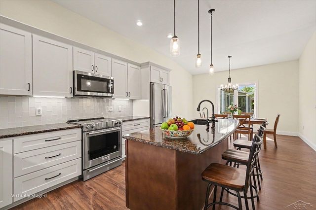 5409 Greenridge Drive, Midland, MI 48640