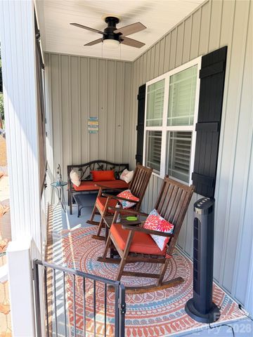10 Mooney Drive, Taylorsville, NC 28681
