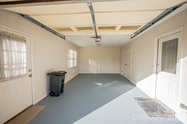 250 Eastwood Village Drive, Bostic, NC 28018