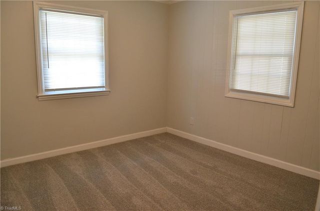 1301 Summit Avenue, Greensboro, NC 27405