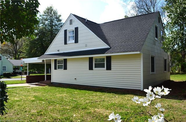 1301 Summit Avenue, Greensboro, NC 27405