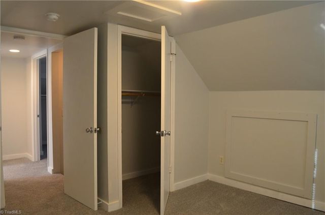 1301 Summit Avenue, Greensboro, NC 27405