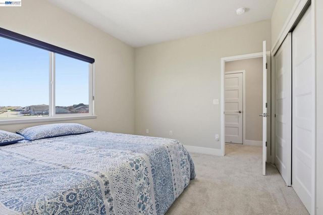 2394 Bharvani Ave, Manteca, CA 95337