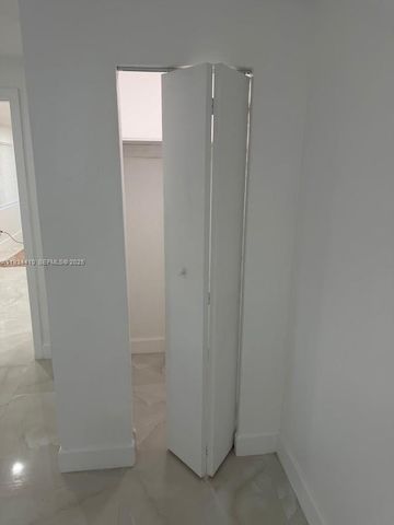 1021 NW 25th Way 3, Fort Lauderdale, FL 33311