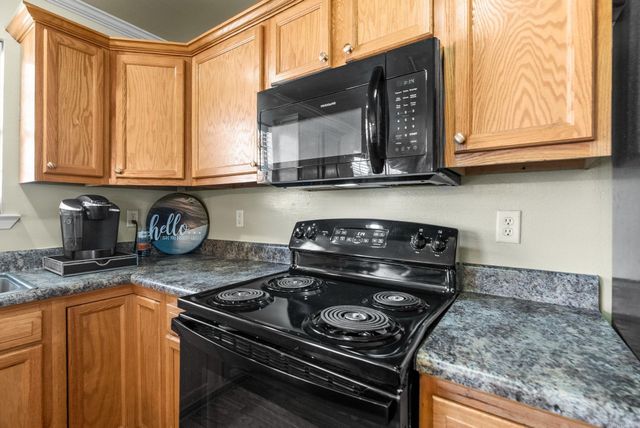 19 Britts Lane, Little Rock, AR 72204