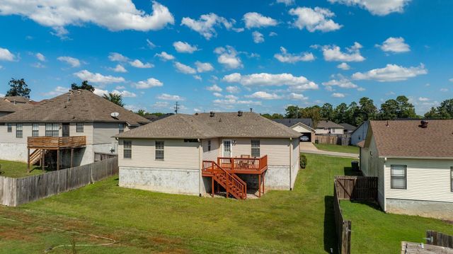 19 Britts Lane, Little Rock, AR 72204
