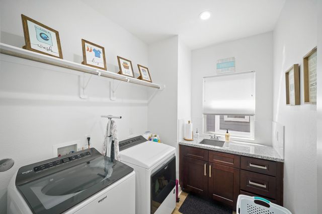 4402 Mckinley Street B, Houston, TX 77051