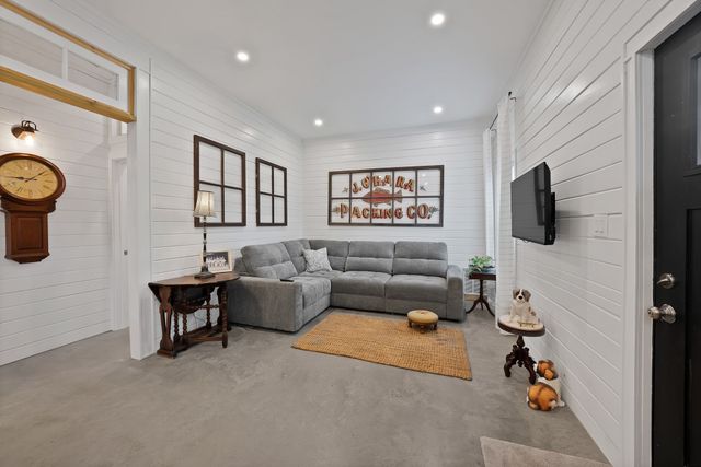 301 Sandlin Lane, Springtown, TX 76082