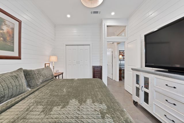 301 Sandlin Lane, Springtown, TX 76082