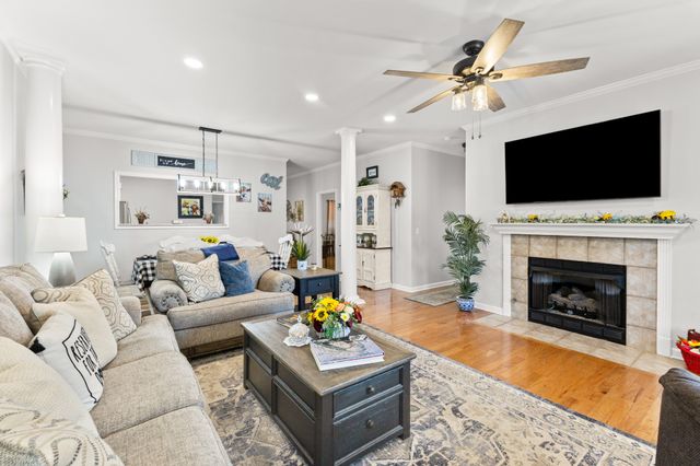 3010 Caldwell Rd Unit 204, Ashland City, TN 37015