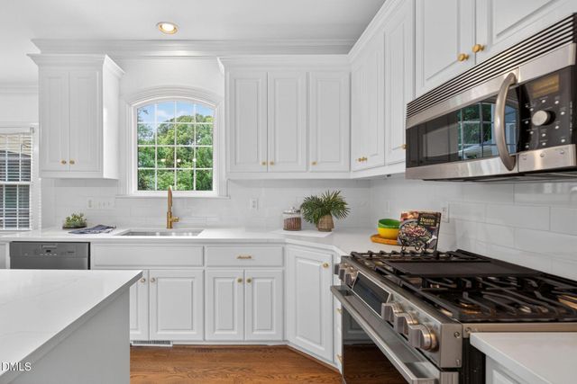 112 Bergeron Way, Cary, NC 27519