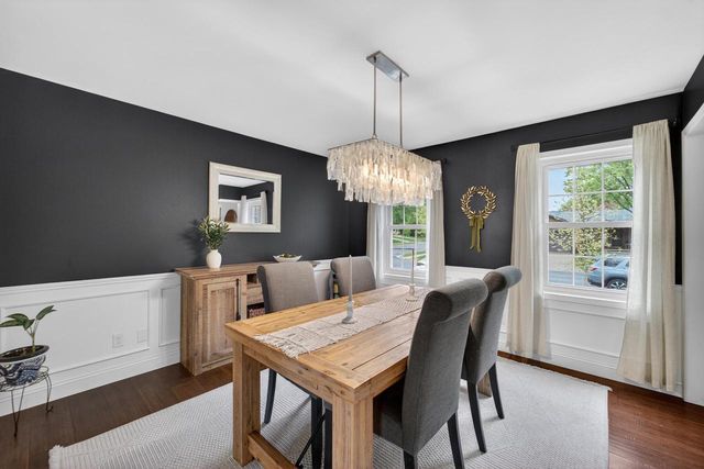 1 Eastbourne Circle, Madison, WI 53717