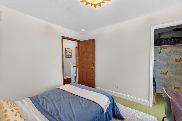 1 Eastbourne Circle, Madison, WI 53717