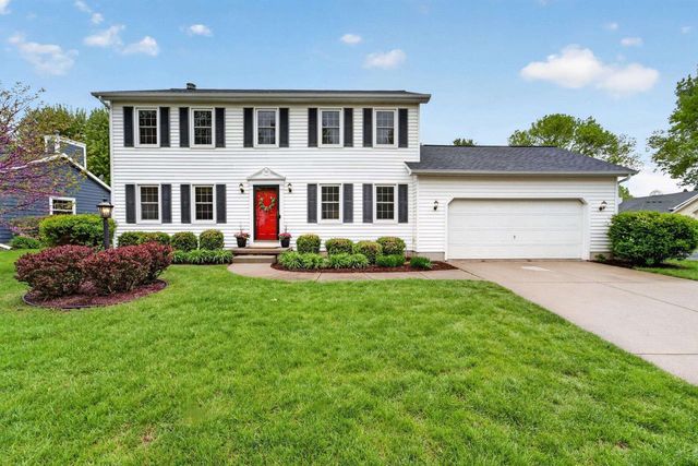 1 Eastbourne Circle, Madison, WI 53717
