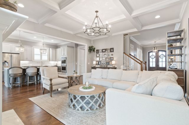 102 Princess Cir, Franklin, TN 37064