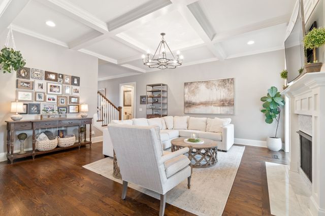 102 Princess Cir, Franklin, TN 37064