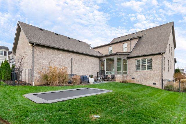 102 Princess Cir, Franklin, TN 37064