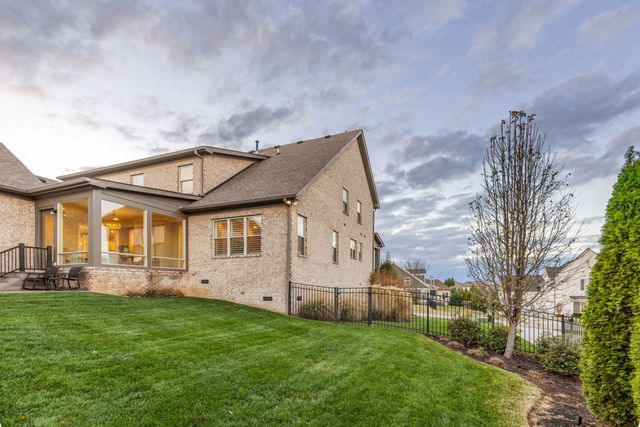 102 Princess Cir, Franklin, TN 37064