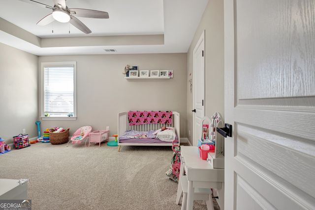 135 Owens Path, Senoia, GA 30276