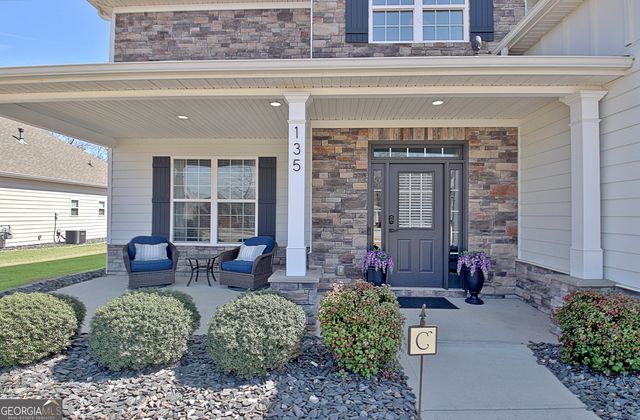 135 Owens Path, Senoia, GA 30276