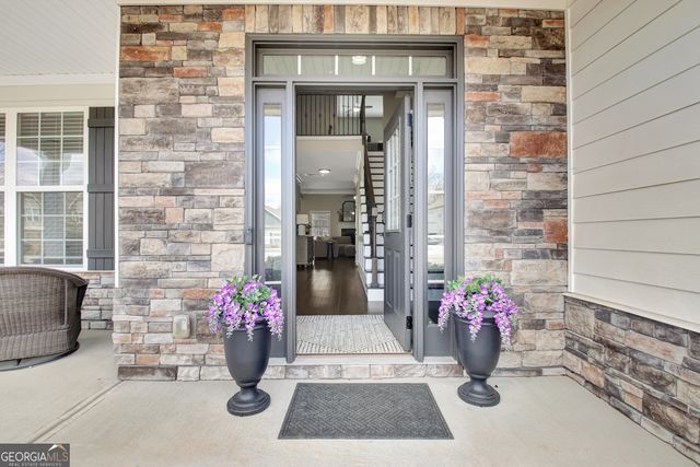 135 Owens Path, Senoia, GA 30276