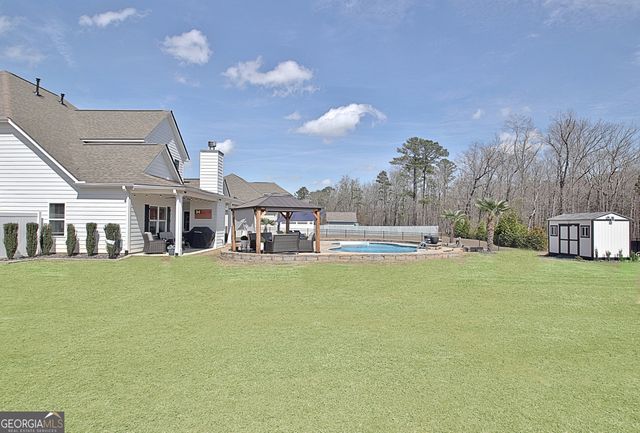 135 Owens Path, Senoia, GA 30276