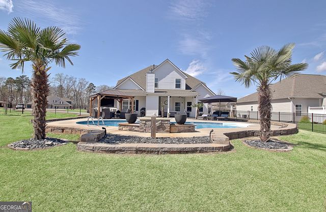 135 Owens Path, Senoia, GA 30276