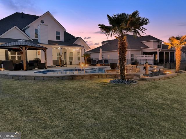 135 Owens Path, Senoia, GA 30276