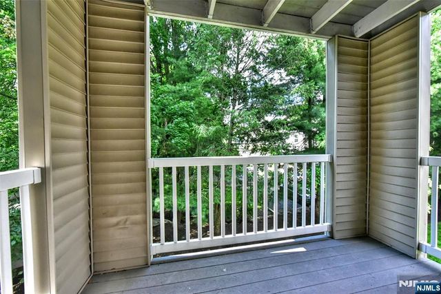 125 Orchard Park, Allendale, NJ 07401